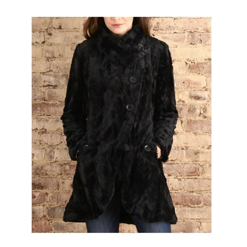 Paparazzi Size S Black Faux Fur Swing Coat Funnel Neck Buckles Pockets Very Soft
